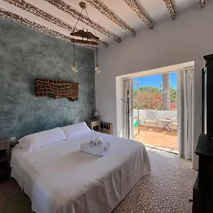 boutique-hostal-salinas.ibizaislandhotels.net/