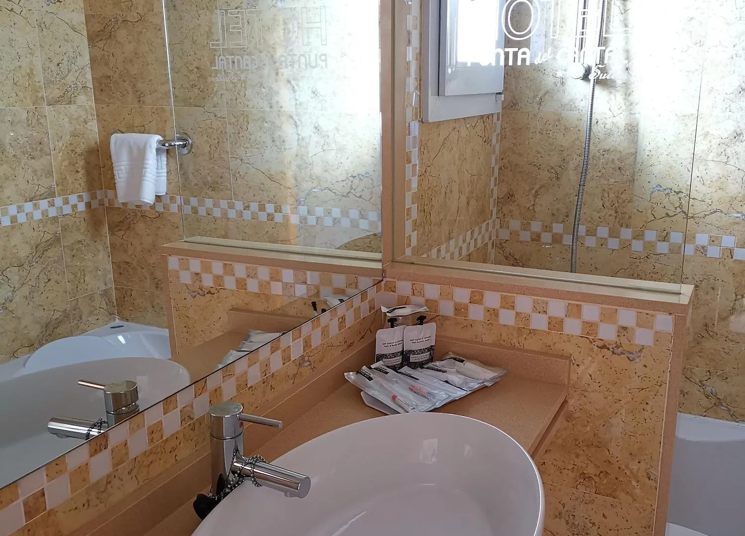 Hotel Punta Del Cantal Mojacar