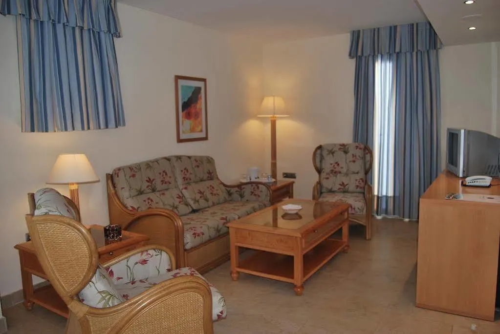 Hotel Punta Del Cantal Mojacar